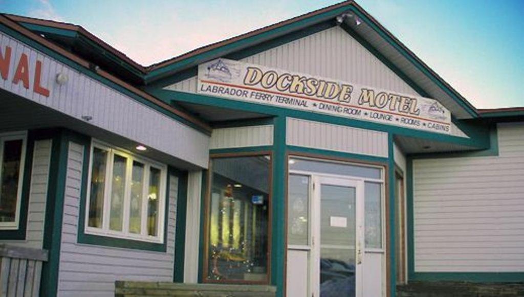 Dockside Motel St. Barbe Ngoại thất bức ảnh